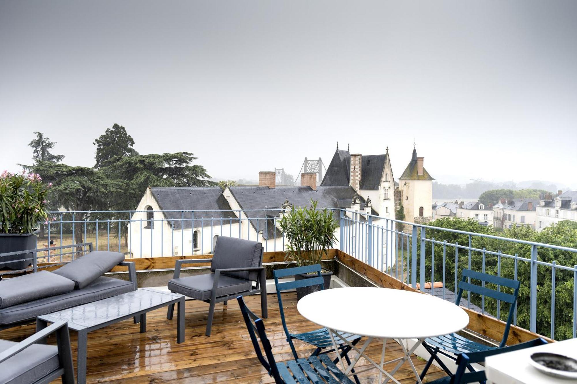 Grand Gite Terrasse Vue Loire Et Chateau D'アンスニ エクステリア 写真